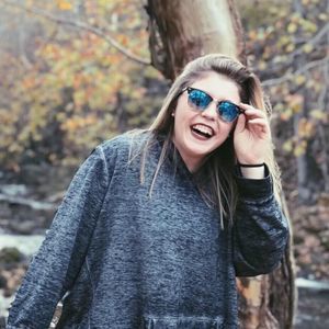 Meet your Posher, Jonica